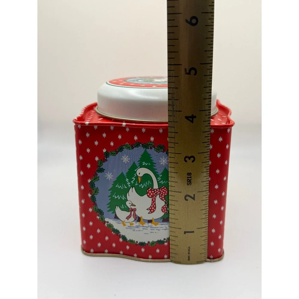 Christmas Goose Tin Red Snowflake Christmas Holiday Winter Decor Cottagecore